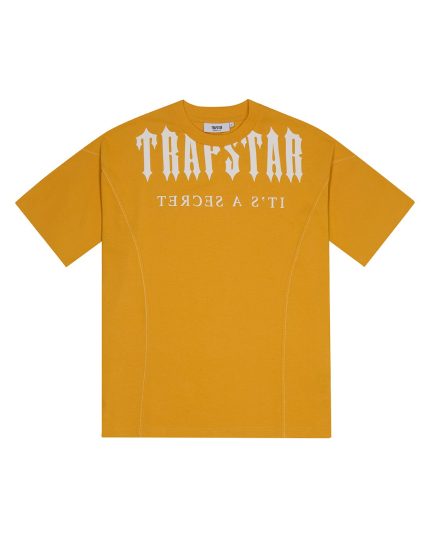 Camiseta Trapstar Deconstructed con gráfico amarillo/blanco